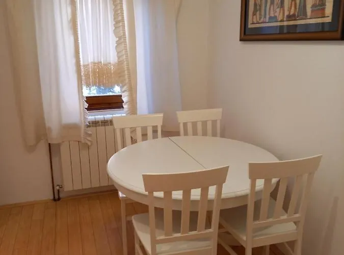 Lejlighed Matisse Airport