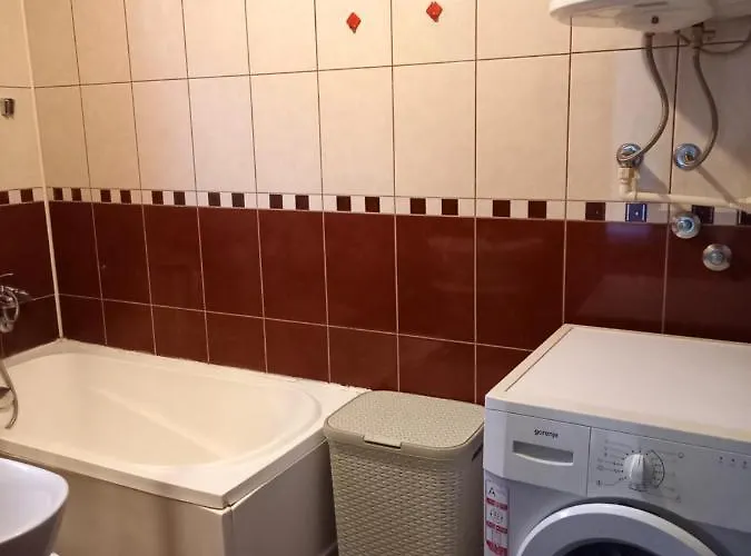 Matisse Airport * Ledine